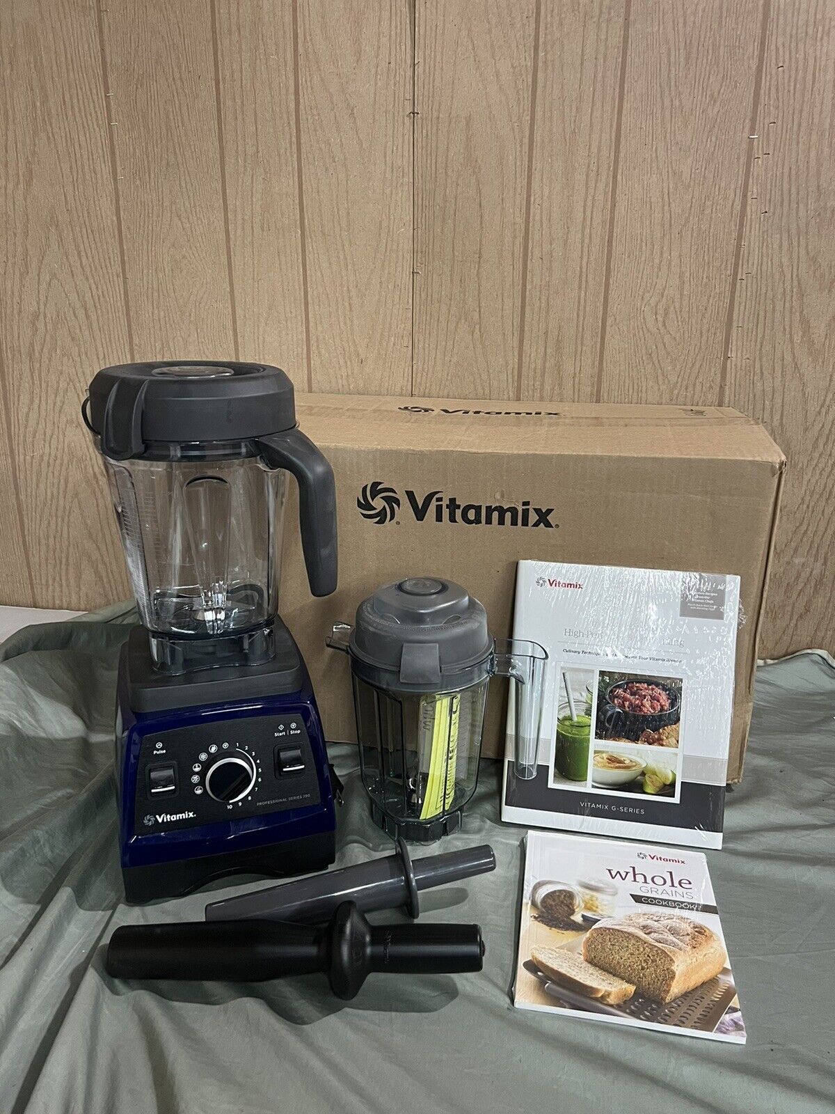 Vitamix Pro Series 750 64 oz mit 32 oz Trockenbehälter COBOL