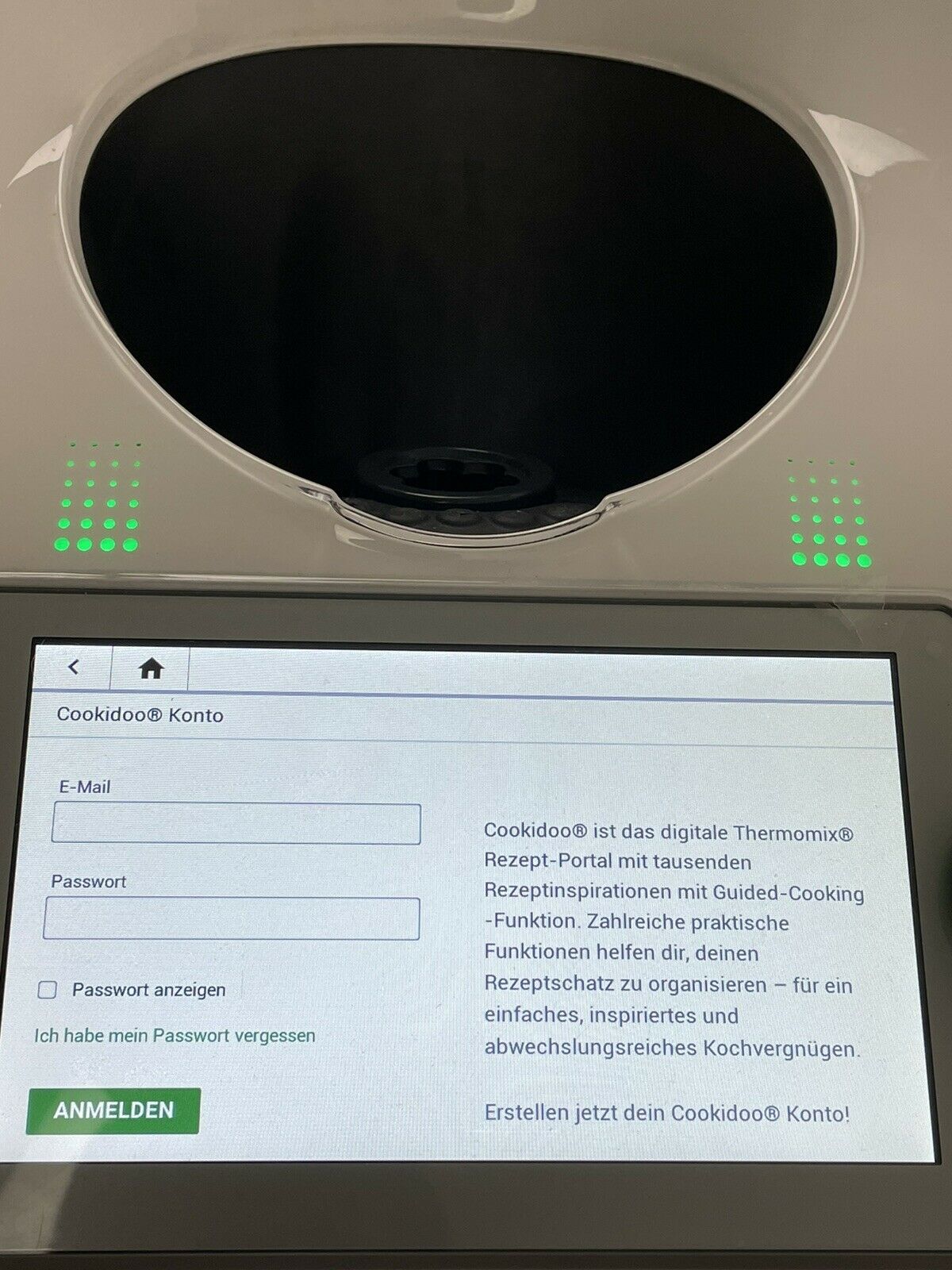 Vorwerk Thermomix TM6 inkl. Varoma – Kochbücher OVP wie Neu
