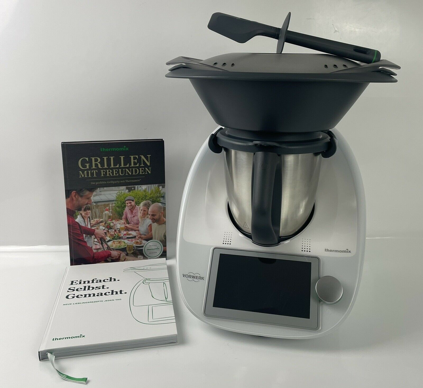 Vorwerk Thermomix TM6 inkl. Varoma – Kochbücher OVP wie Neu