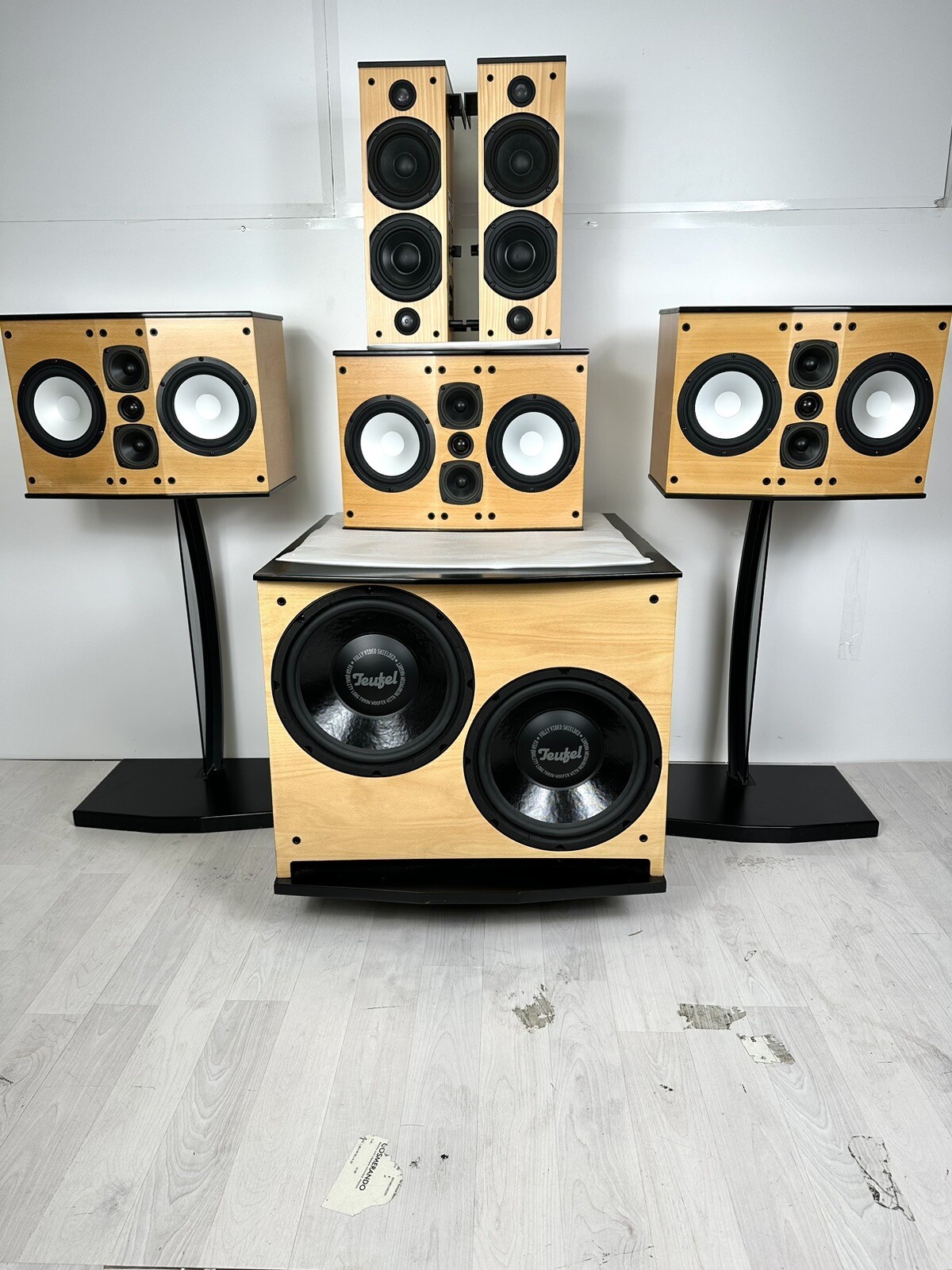 Teufel Theatre 8 THX Ultra 2 5,1 Heimkino in Einwandfreiem Z