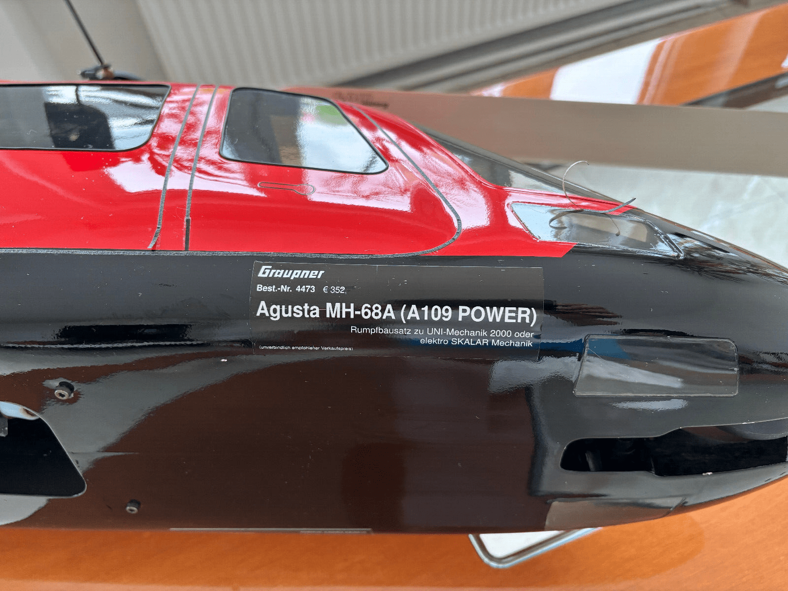 Graupner AGUSTA MH-68 A