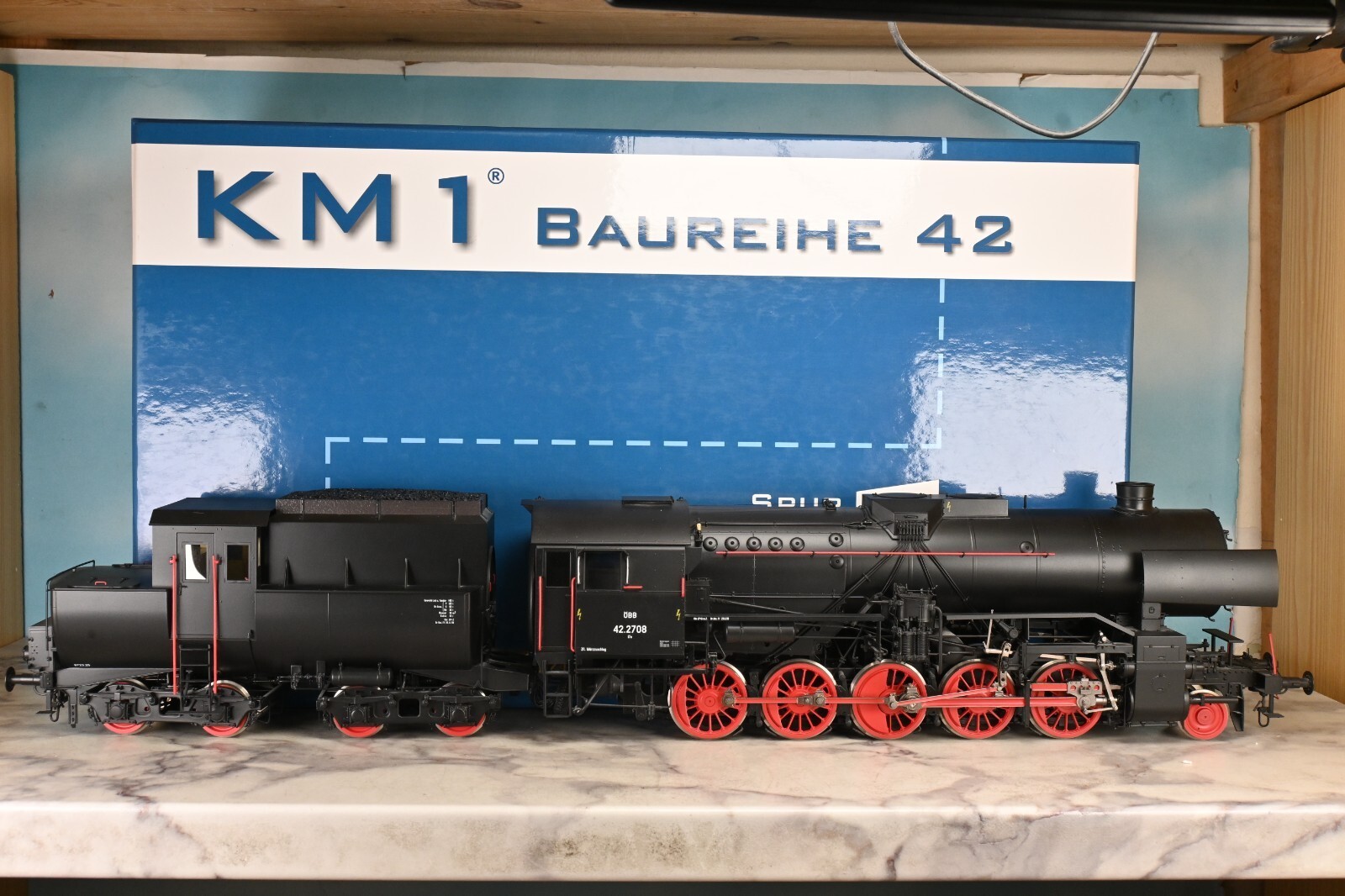 KM 1 Modellbau Spur 1 Br. 42.2708 Dampflok der ÖBB MFX & Sou