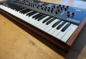 Dave Smith Instruments Prophet 12 Synthesizer