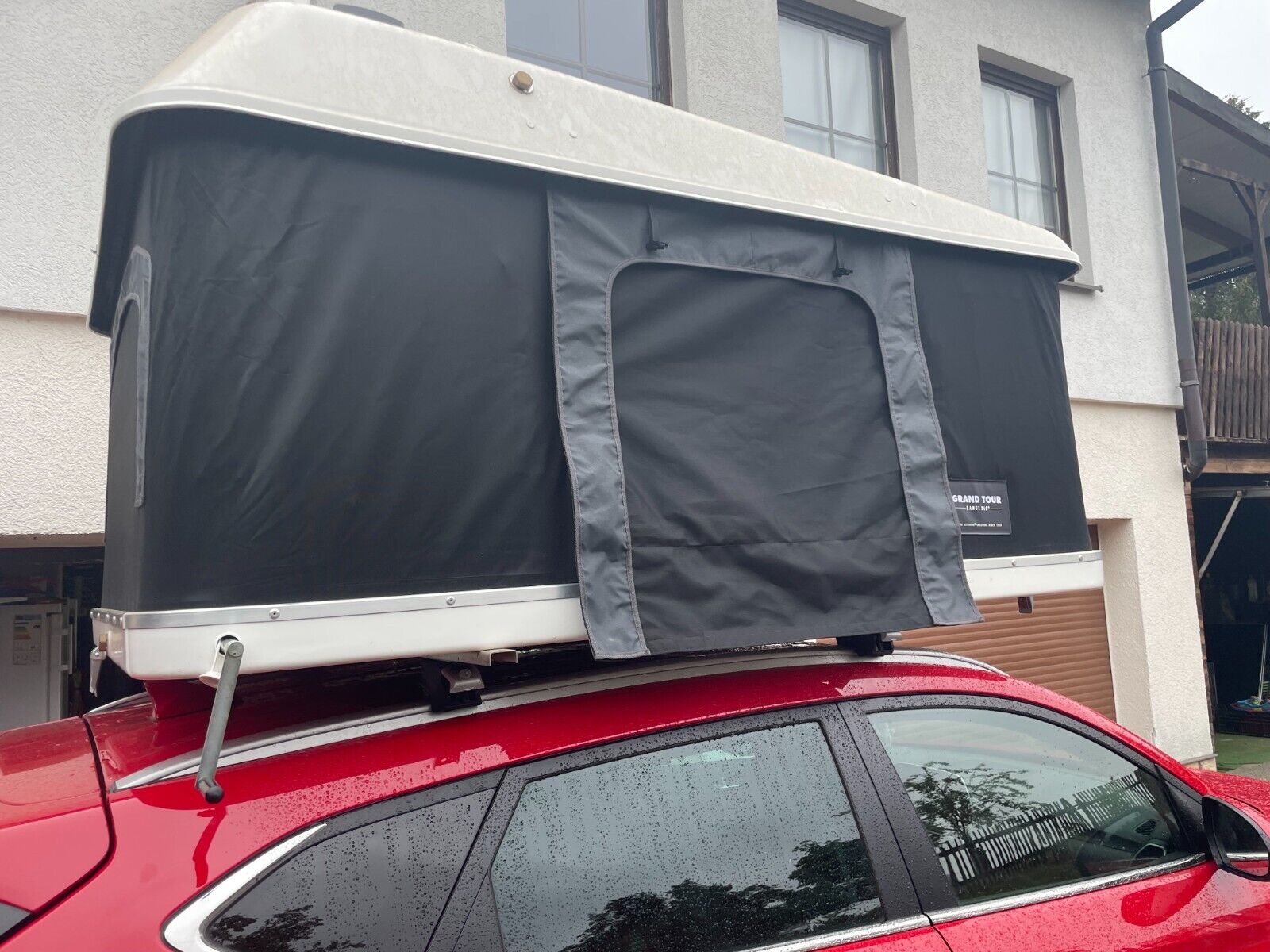 Dachzelt Maggiolina Grandtour360Gr.M + Solar200Wp + 100AhLit