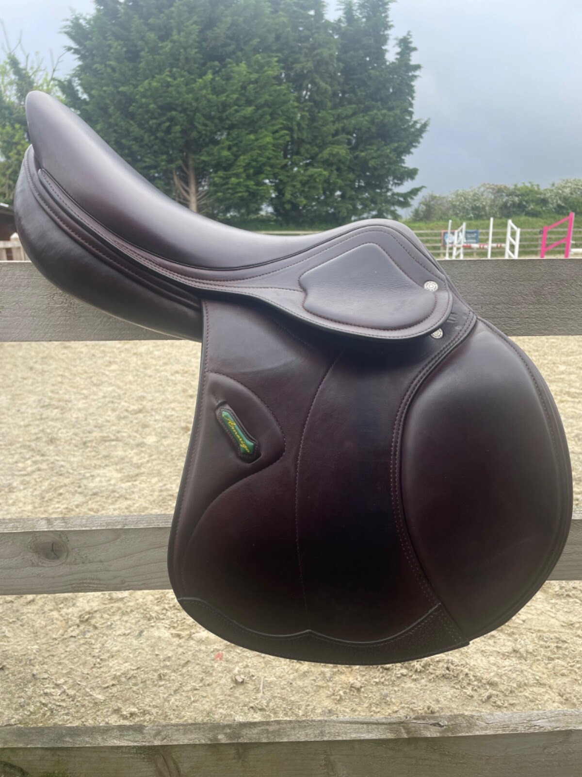 Amerigo DJ Doppelklappe Springsattel 17,5 Medium