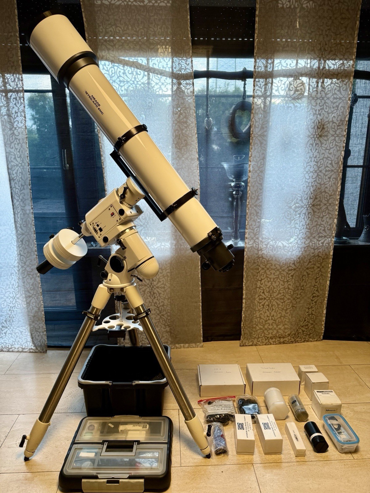 Meade ED APO 127, mit Skywatcher EQ6-Pro und viel hochwertigem Zubehör im Set…