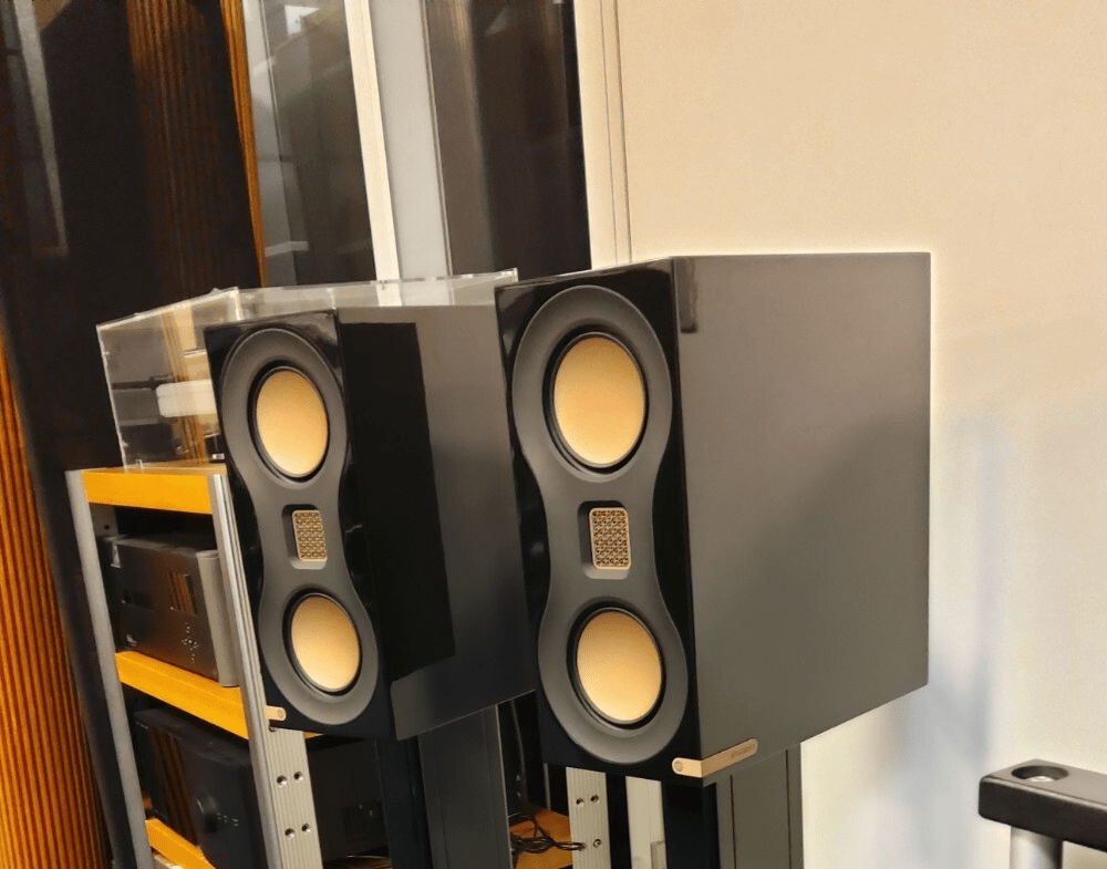 Monitor Audio Studio 89, Lautsprecher