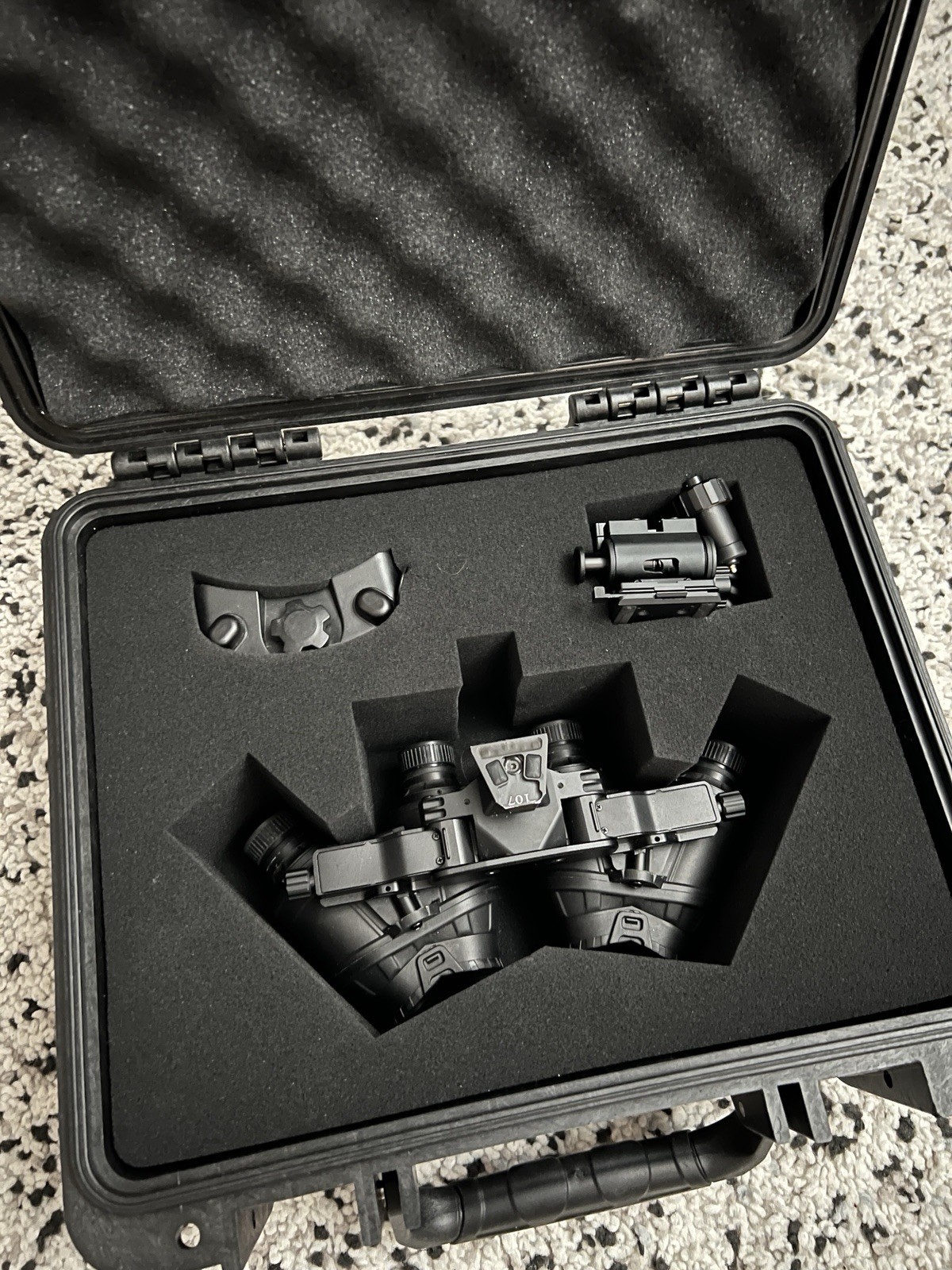 Panoramic Nightvision Goggles PNVG 18