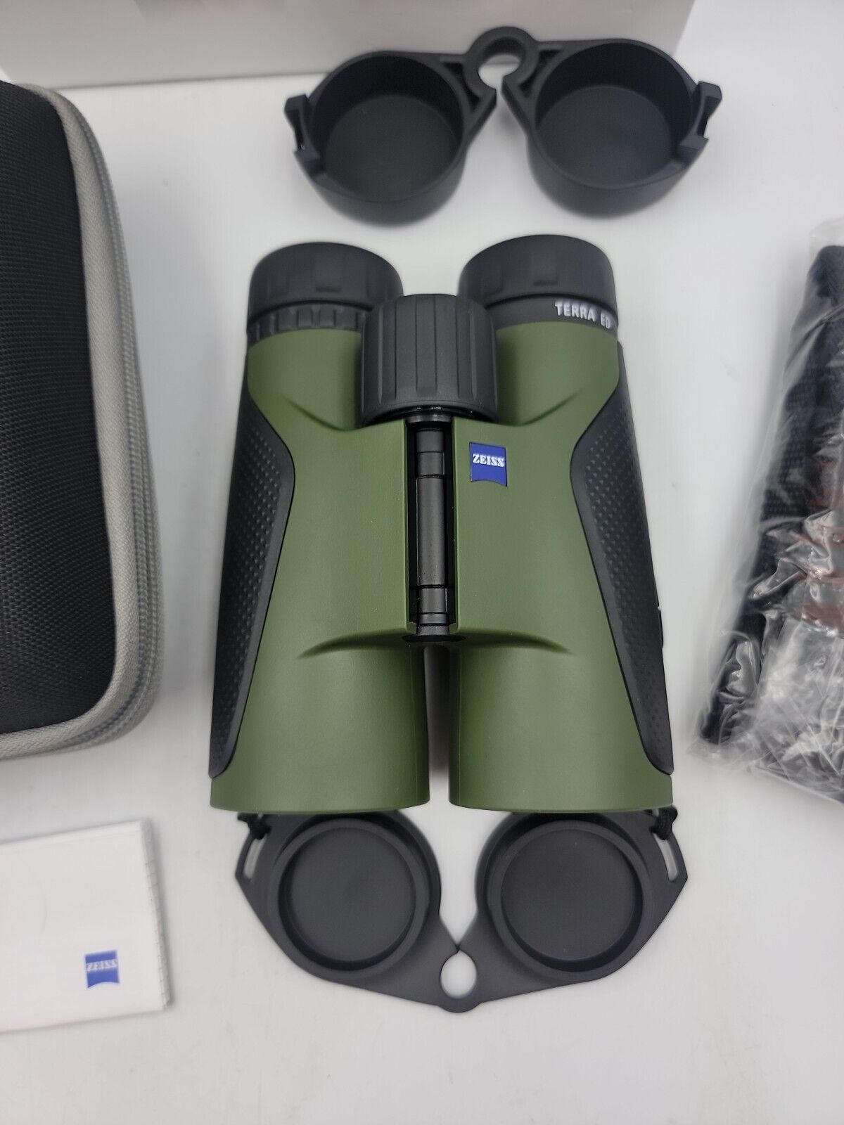 ZEISS Terra ED 10x 42 mm Outdoor-Fernglas, Grün