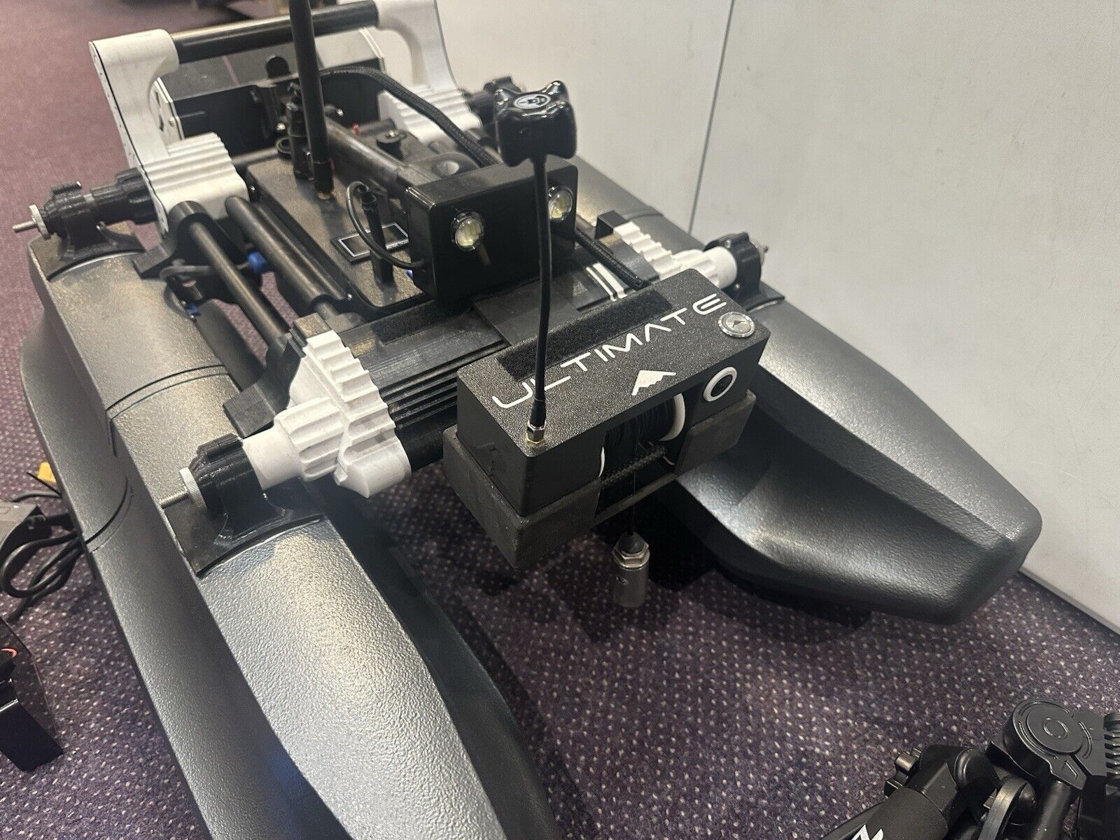 Vdrone V Drone Alpha Bait Boat tf740 echo zum Karpfenangeln