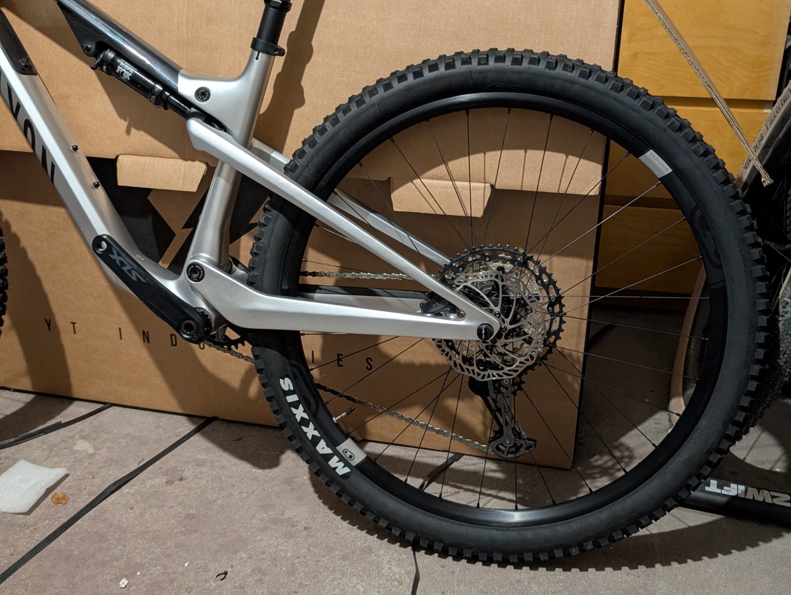 Canyon Lux Trail CF7 Mountainbike