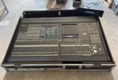 Yamaha PM5D  Digitales Mischpult