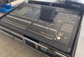Yamaha PM5D  Digitales Mischpult
