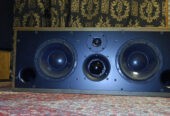 ATC C6 Centerspeaker Nussbaum Aktiv 3 Wege Lautsprecher