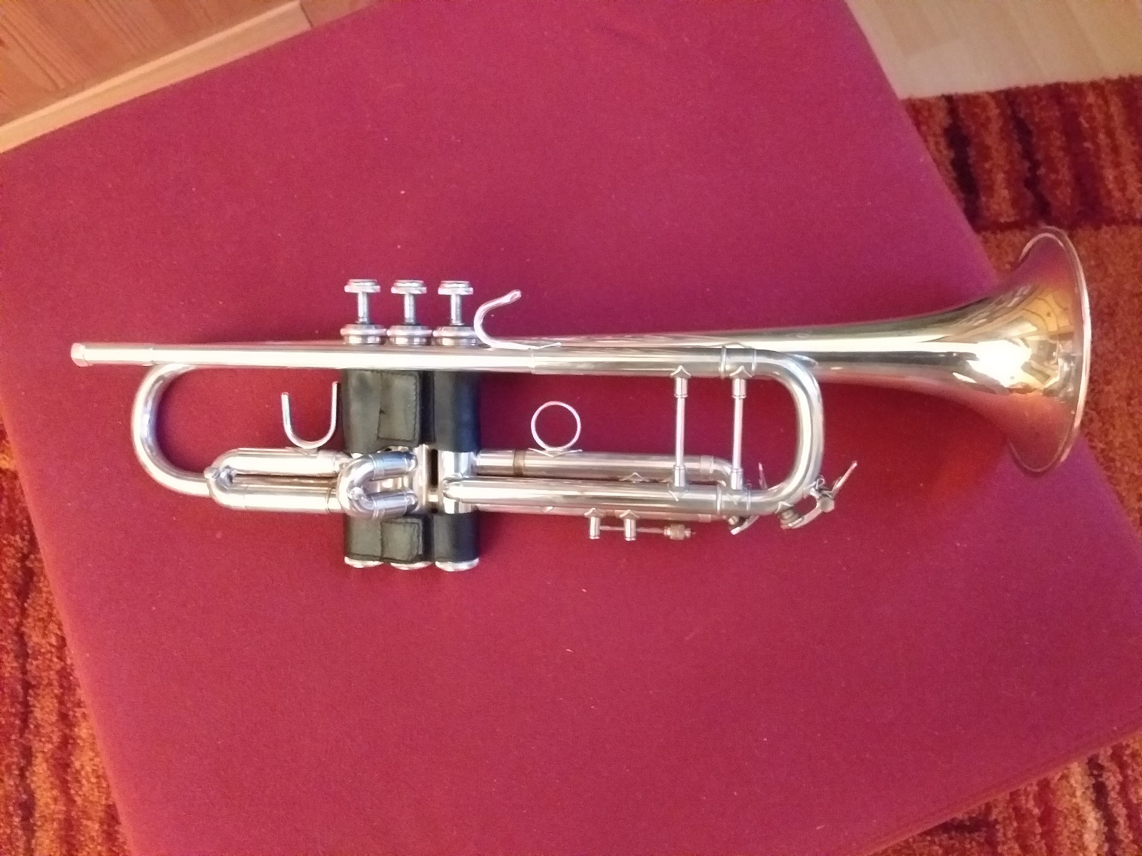 B-Trompete Bach Stradivarius 37 Silber