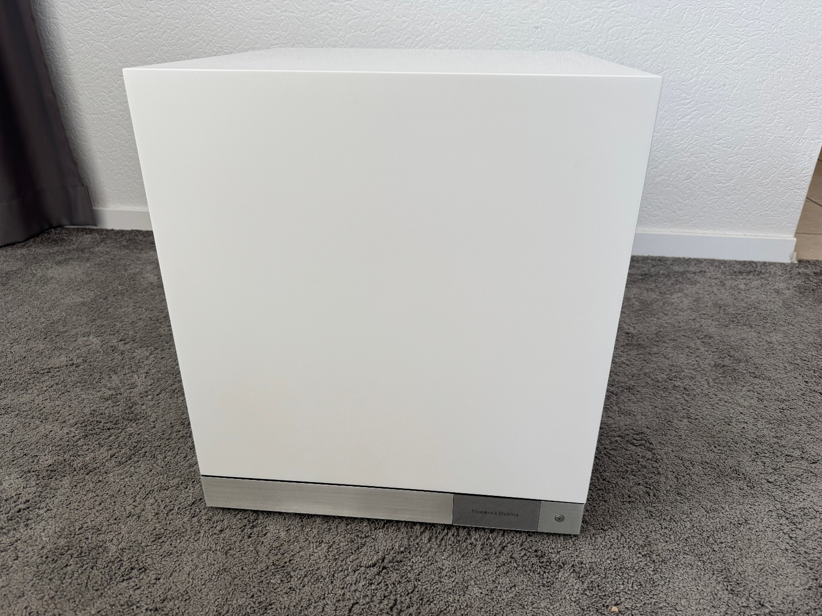 Bowers & Wilkins DB1D Aktivsubwoofer