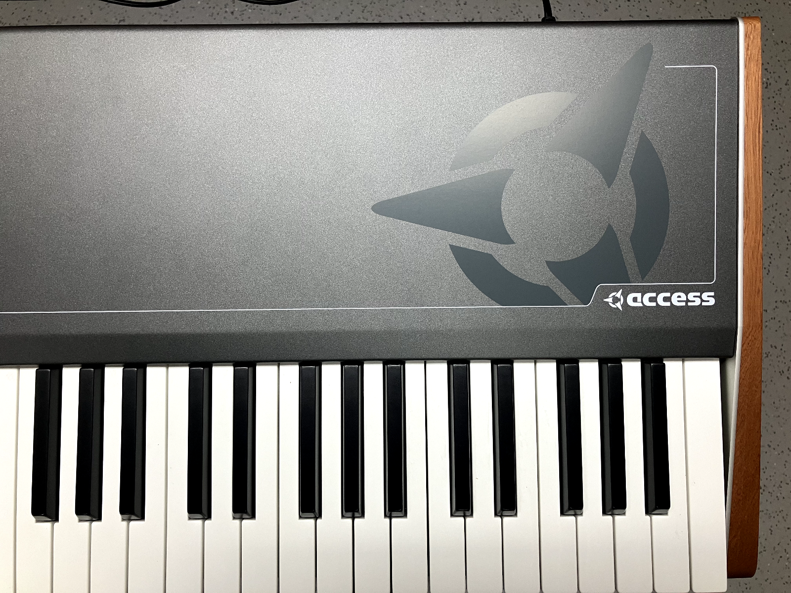 Synthesizer Acces Virus TI2 Keyboard 61 Tasten