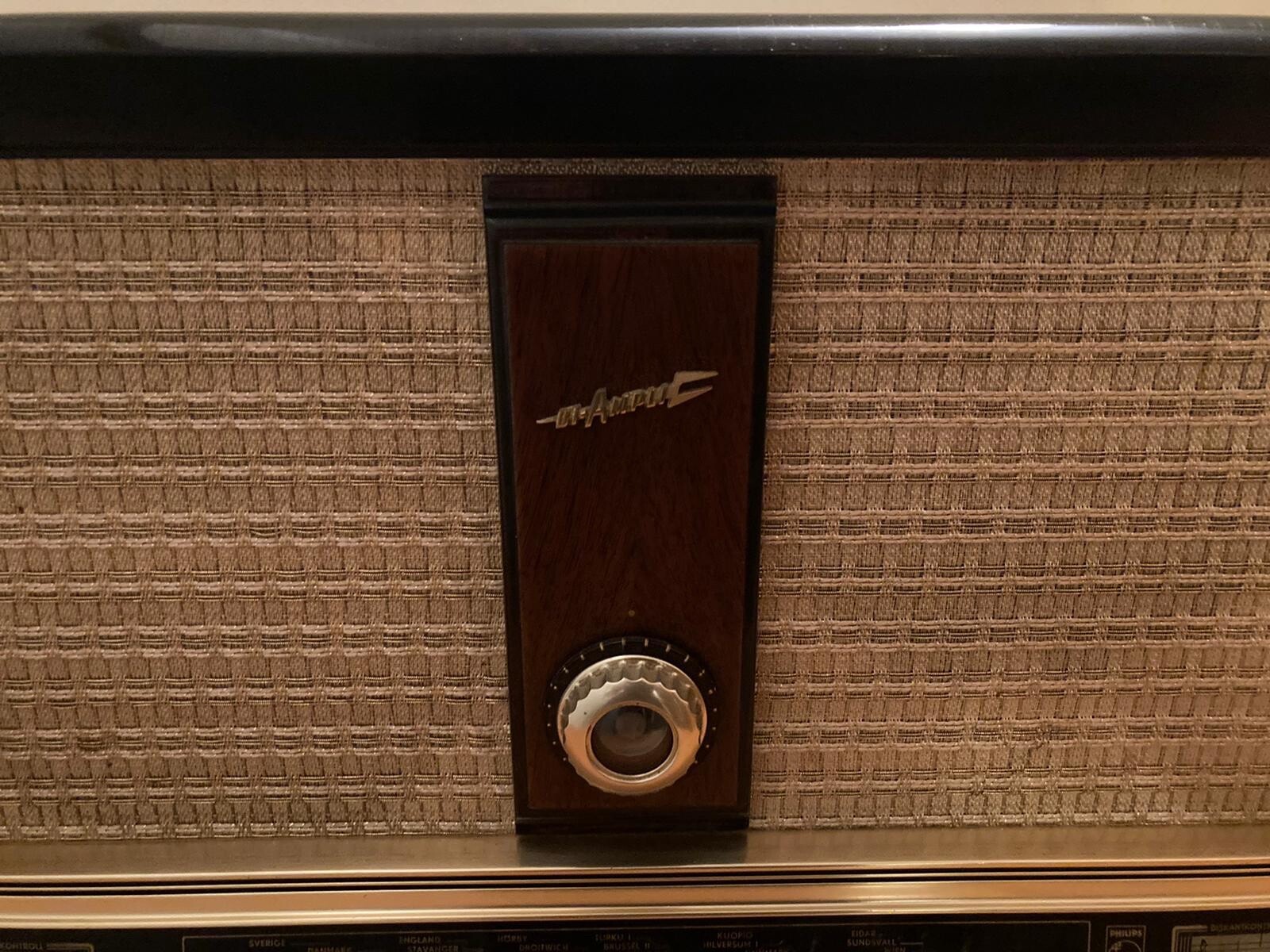 Philips BX998A / 19 – altes Radio in TOP und funktionstüchtigem Zustand