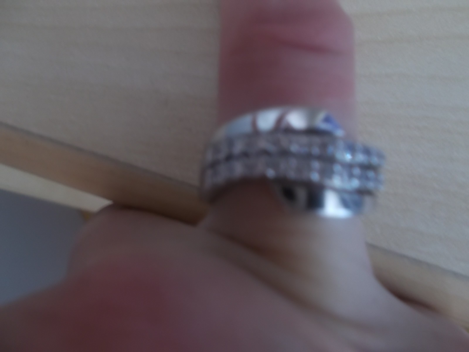 Finger Ring